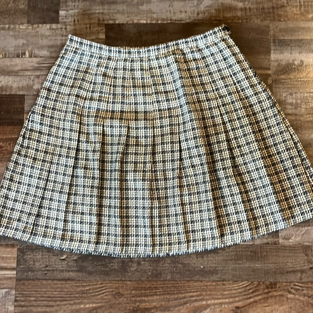 Vintage Pleated New York Metro Skirt